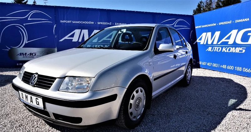 Volkswagen Bora cena 8900 przebieg: 187000, rok produkcji 2000 z Piechowice małe 301